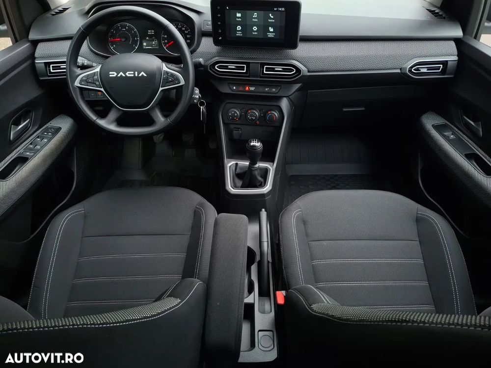 Dacia Logan TCe 90 MT5 Expression - 16