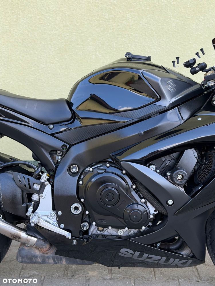 Suzuki GSX-R - 8