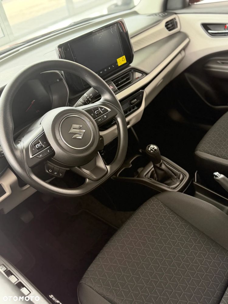 Suzuki Swift 1.2 Dualjet SHVS Premium - 5