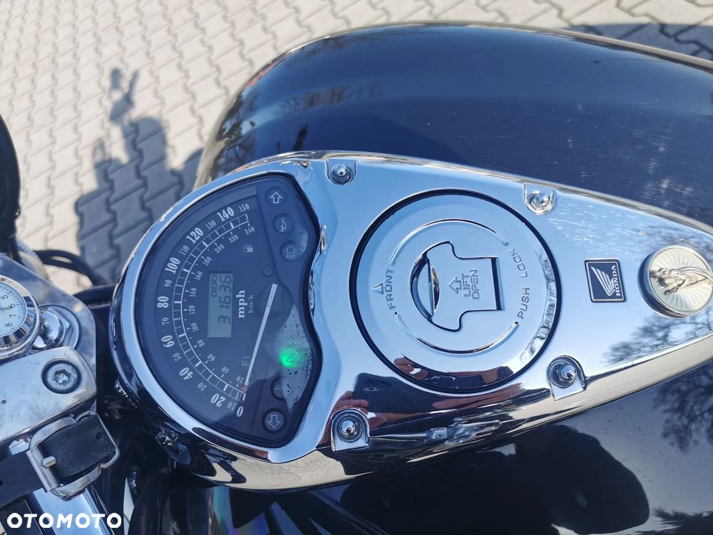 Honda VTX - 7