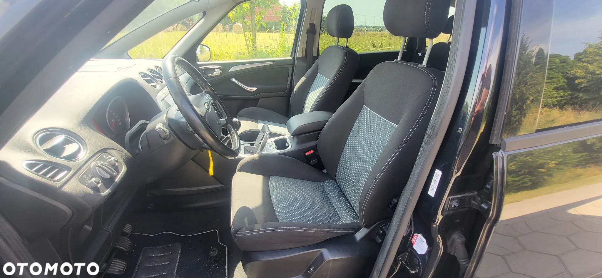 Ford S-Max 2.0 TDCi DPF Business Edition - 12