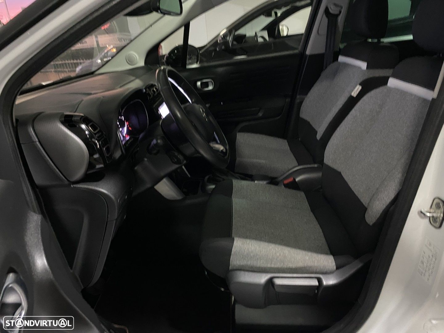 Citroën C3 1.2 PureTech Shine - 11