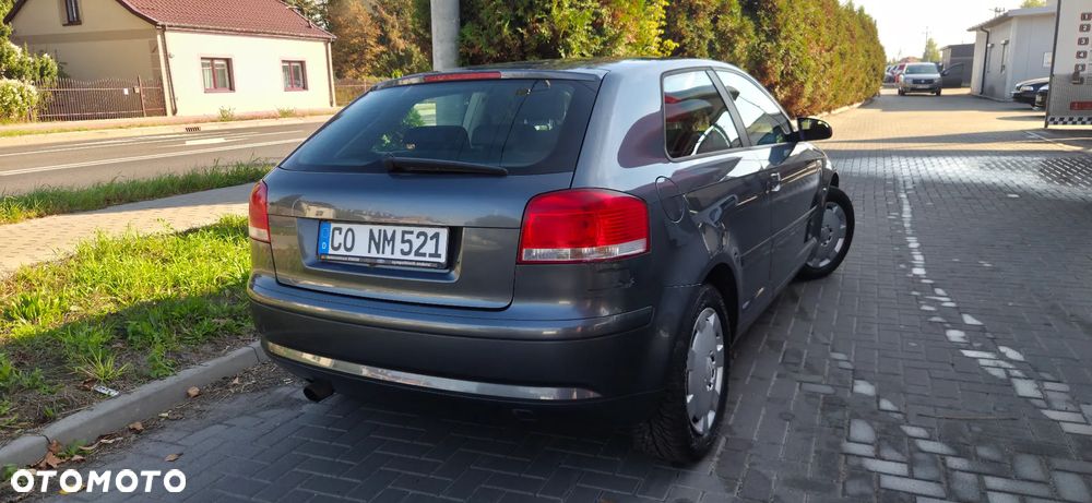 Audi A3 3-drzwiowe 1.6 Ambition - 14