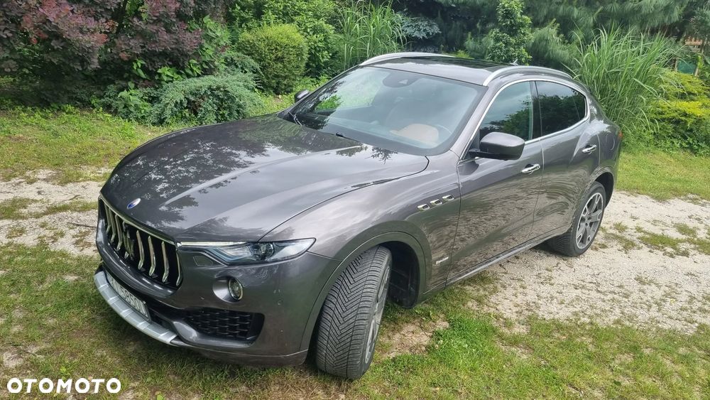 Maserati Levante Q4 GranLusso - 10