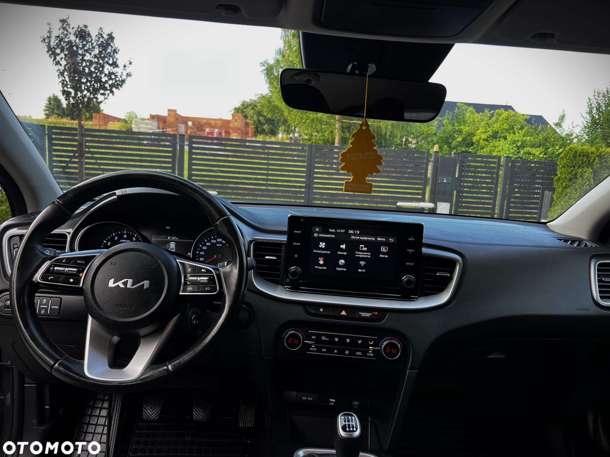 Kia XCeed 1.5 T-GDI M - 20