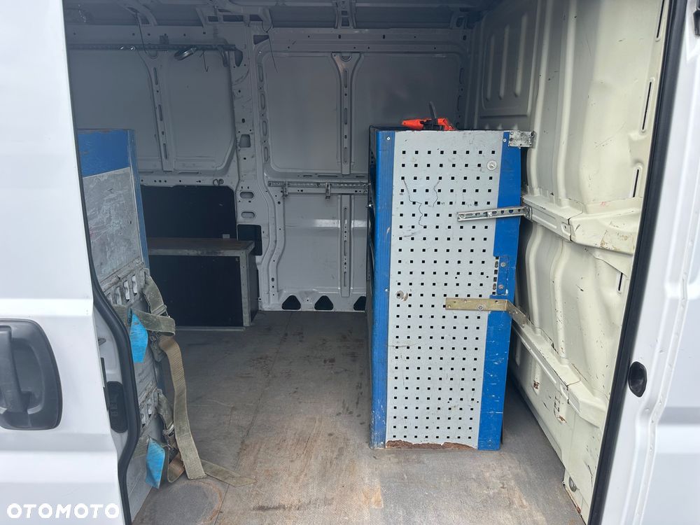 Fiat Ducato 2.3 130ps 2016r L1H1 regały warsztatowe BOTT - 17