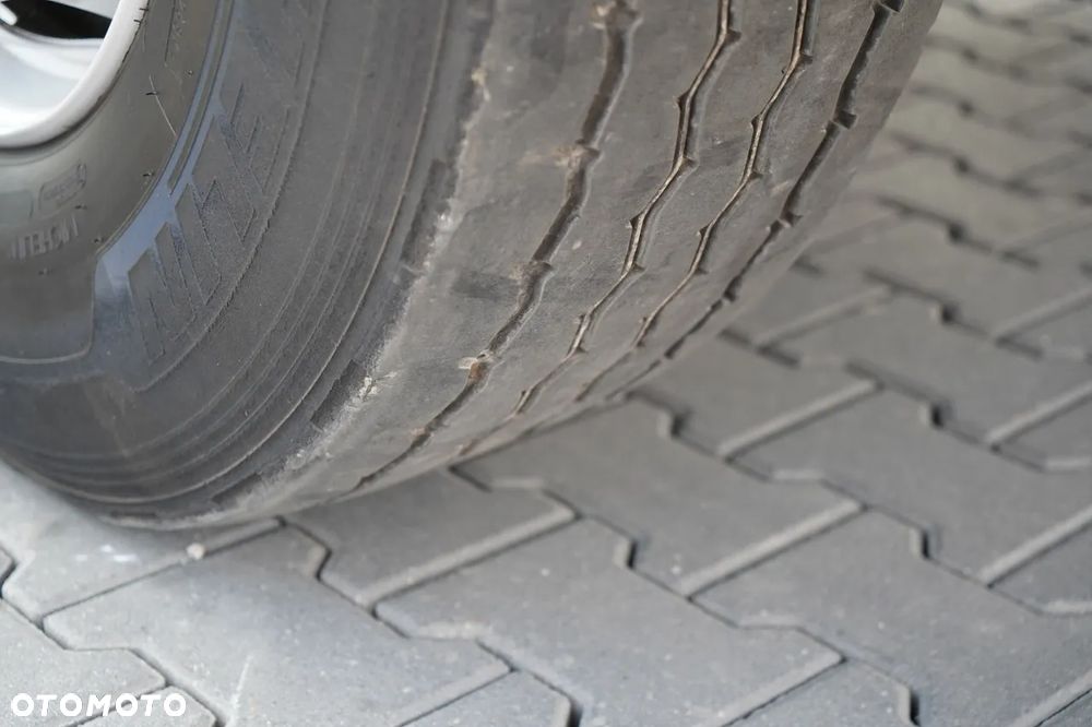 Iveco TRAKKER 410 EEV / 8X4 / Wywrotka 2 STRONNA / HYDROBURTA / BORDMATIC / HDS HMF 1730 K2 / EURO 5 EEV - 24