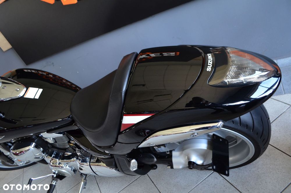 Suzuki Intruder - 20