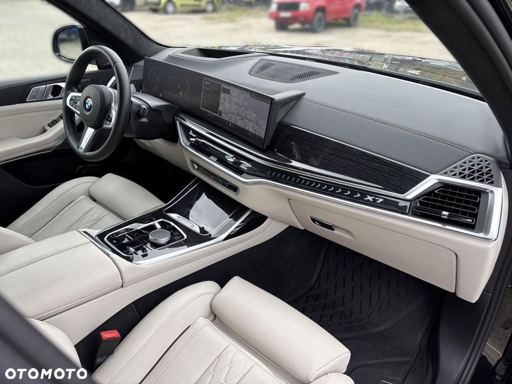 BMW X7 - 16