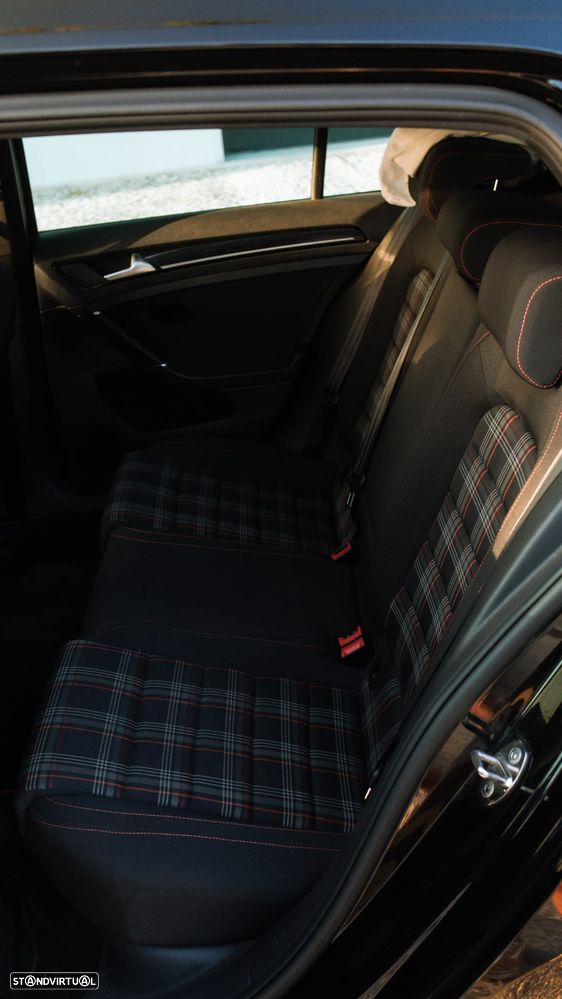 VW Golf GTI BlueMotion - 6