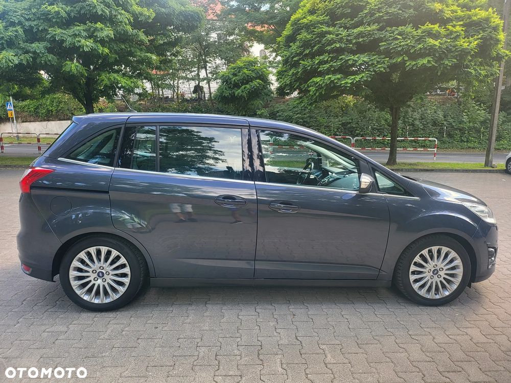 Ford Grand C-MAX 2.0 TDCi Titanium - 36