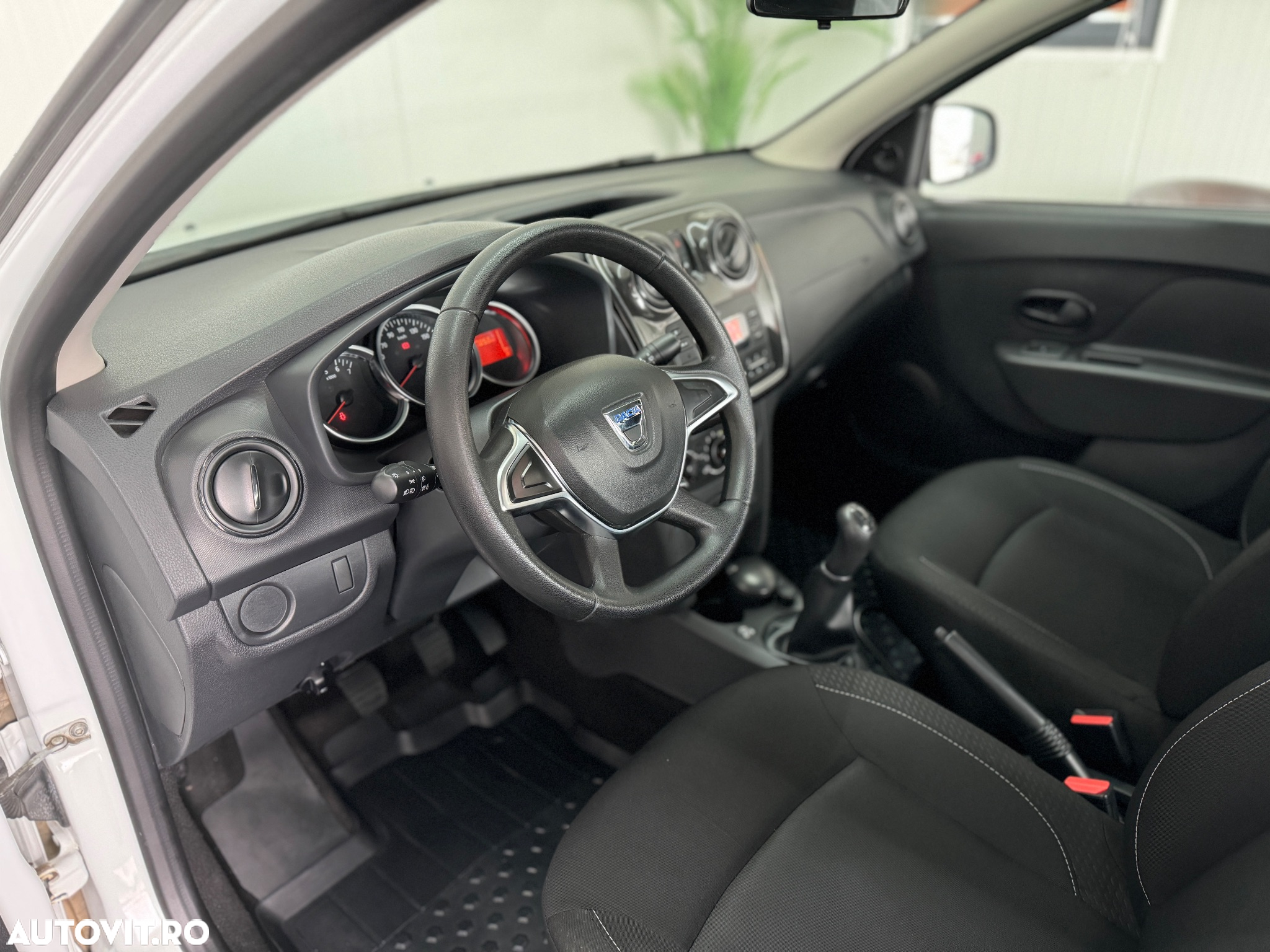 Dacia Logan - 11