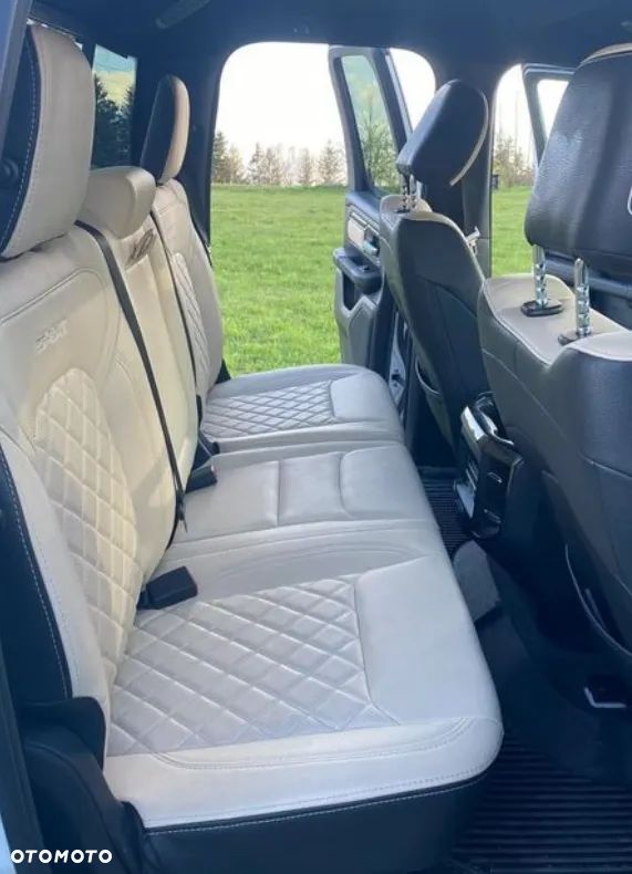 Dodge RAM 5.7 4x4 - 7