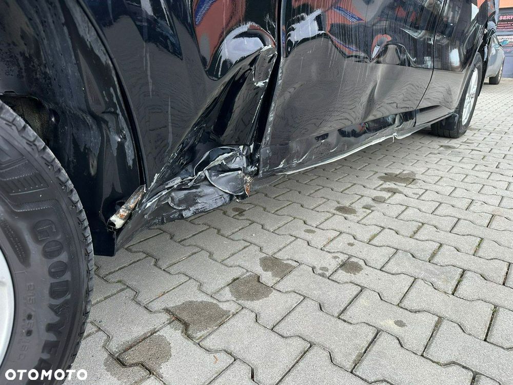 Ford Tourneo Custom - 10