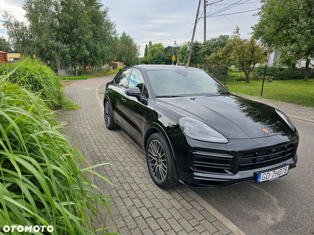 Porsche Cayenne Coupe Platinum Edition - 3