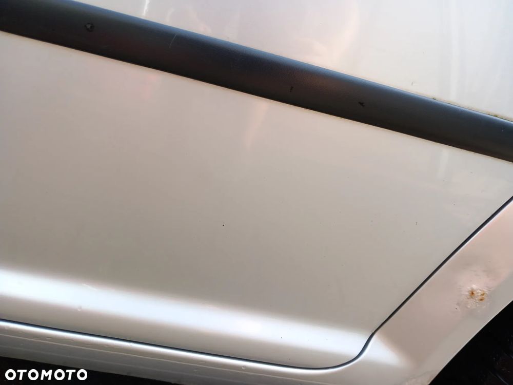 VW GOLF IV DRZWI LEWE TYLNE LEWY TYŁ KOMBI KOLOR: LA7W - 5