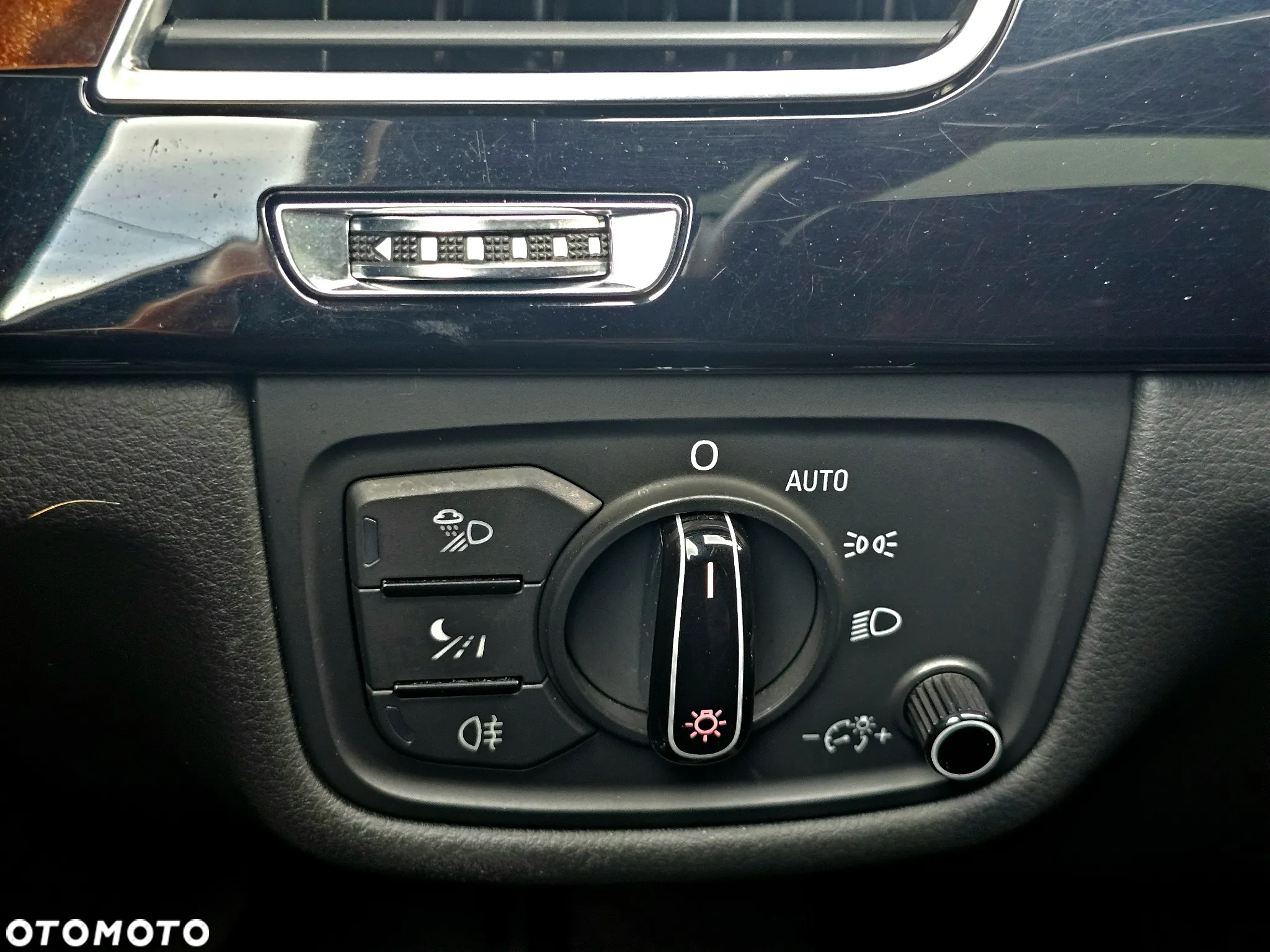 Audi A8 3.0 TDI DPF clean diesel quattro tiptronic Lang - 37