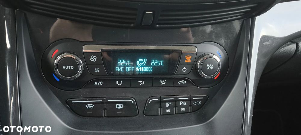 Ford Kuga 2.0 TDCi Individual MPS6 - 11