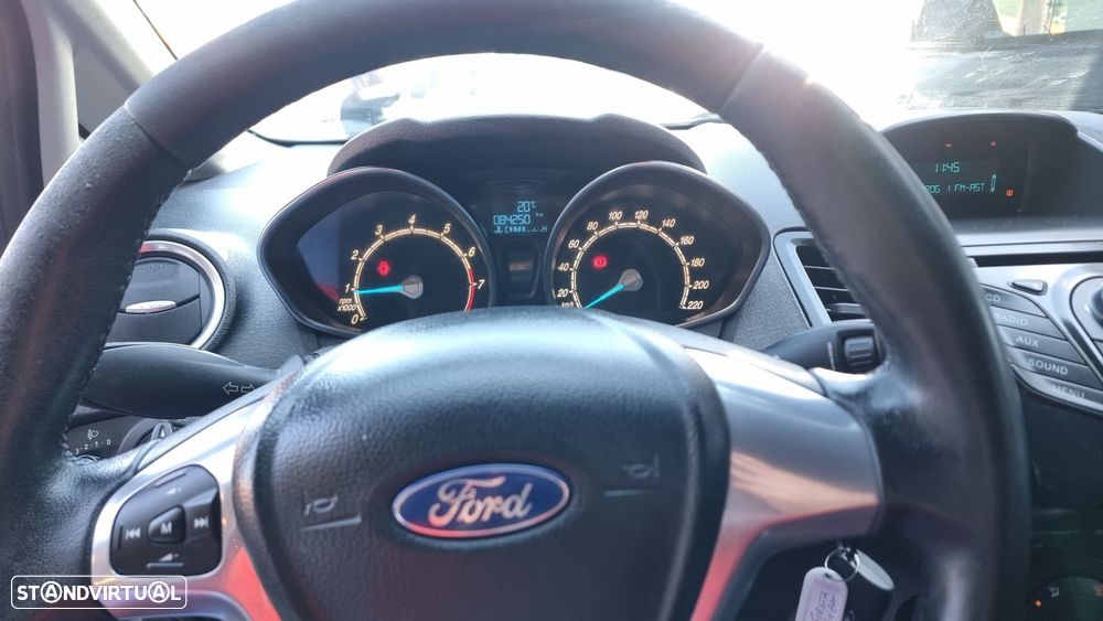 Ford Fiesta 1.0 Ti-VCT Titanium - 17