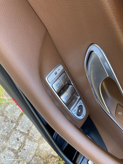 Mercedes-Benz E 300 de 9G-TRONIC AMG Line - 34