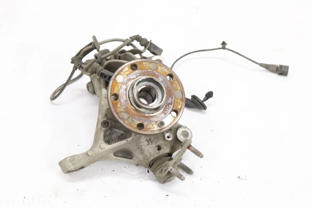 Audi A3 S3 zwrotnica przód prawa 5Q0407258A - 1