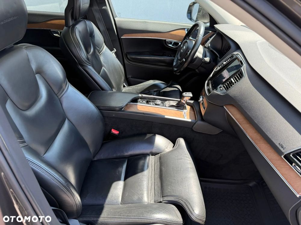 Volvo XC 90 D5 AWD Inscription - 27