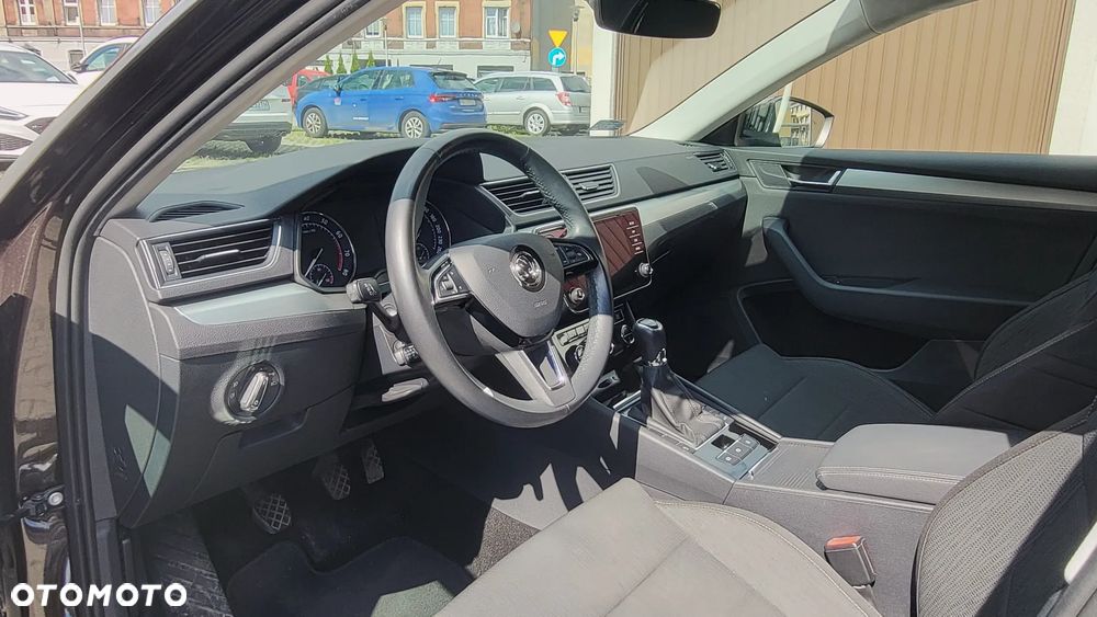 Skoda Superb 1.5 TSI ACT Ambition - 5