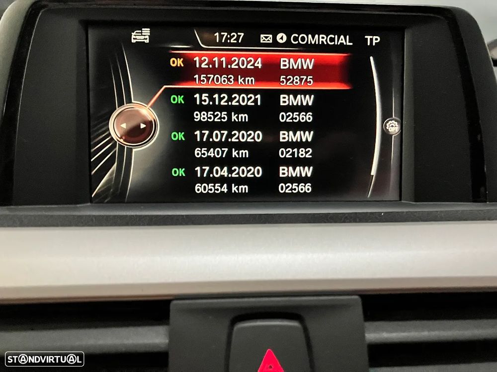 BMW 330 e iPerformance - 33