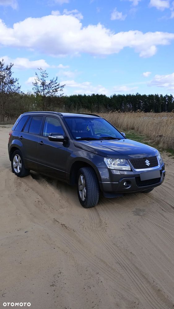Suzuki Grand Vitara 2.4 De Luxe EU5 - 5