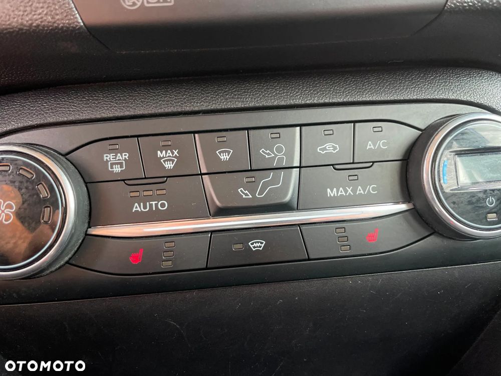 Ford Fiesta 1.1 SYNC Edition - 12