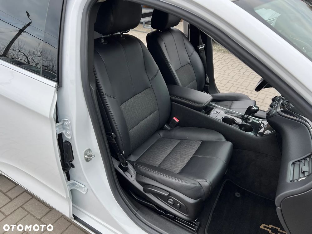 Chevrolet Impala - 22