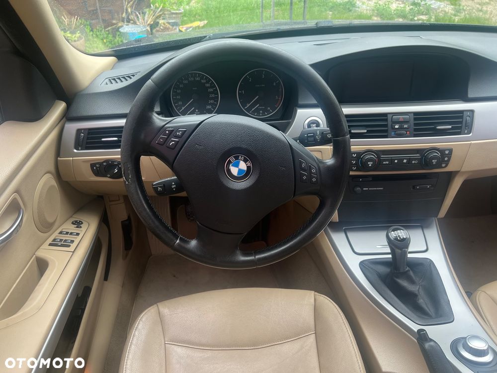 BMW Seria 3 320d - 7