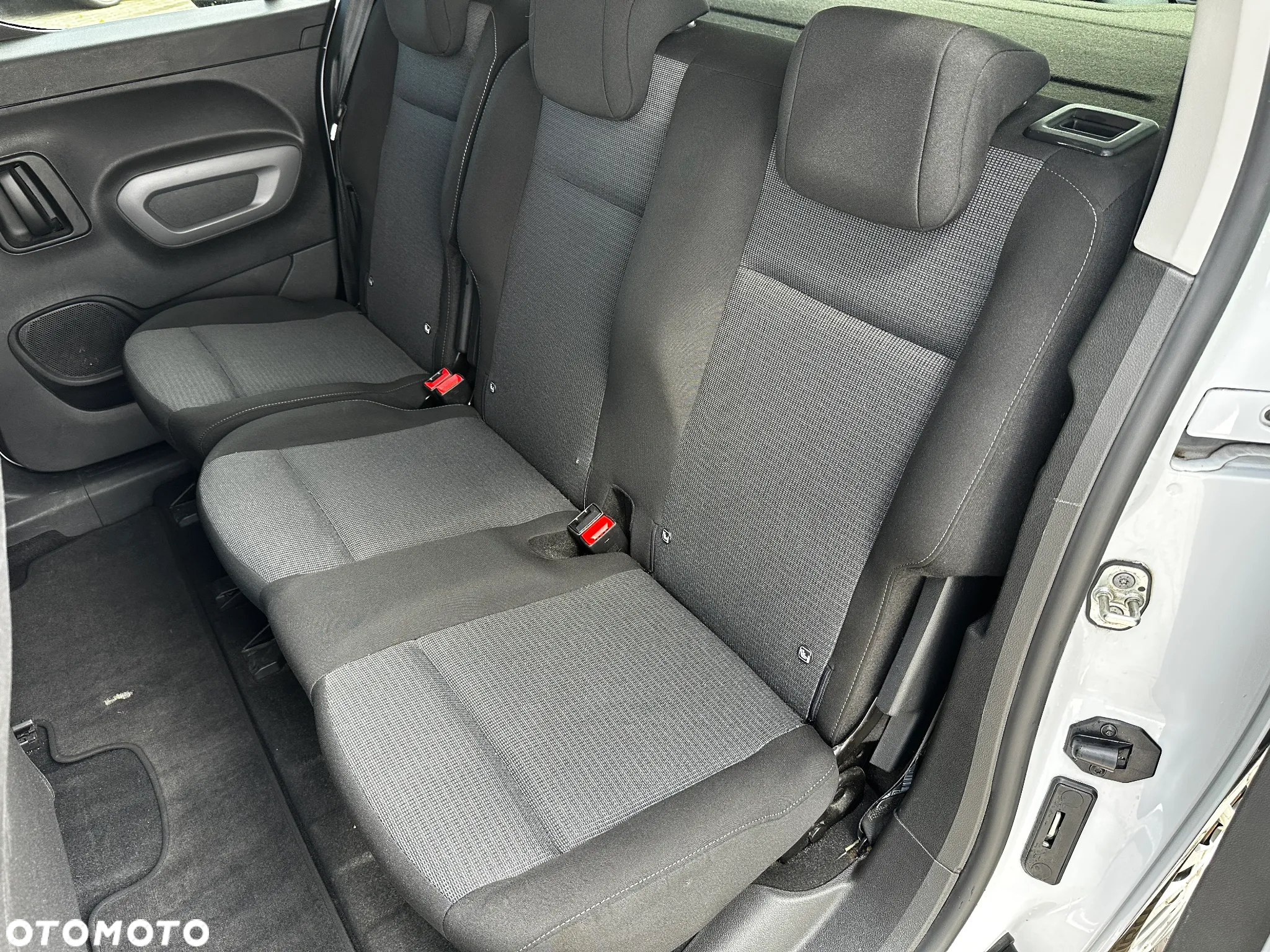 Toyota Proace City Verso 1.5 D-4D Business - 20