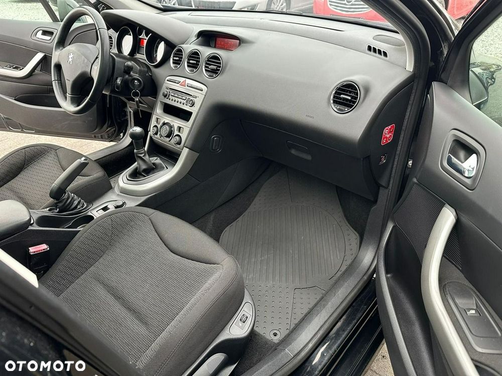 Peugeot 308 - 10