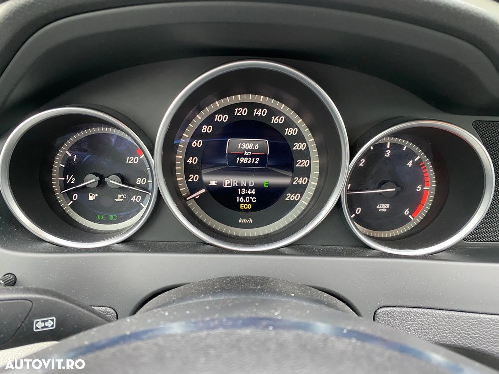 Mercedes-Benz C - 7