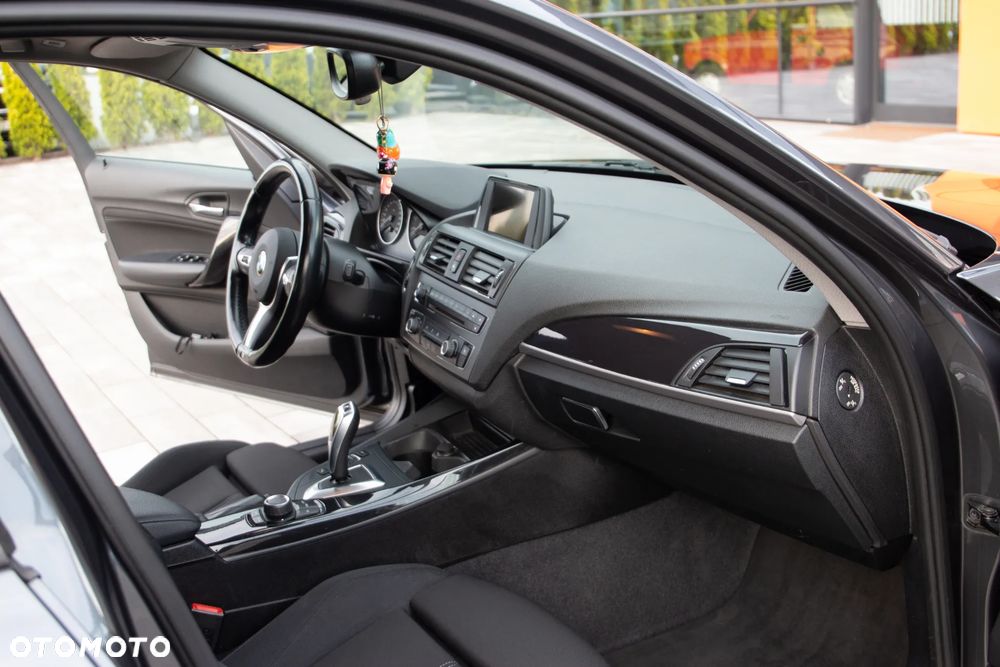 BMW Seria 1 - 23