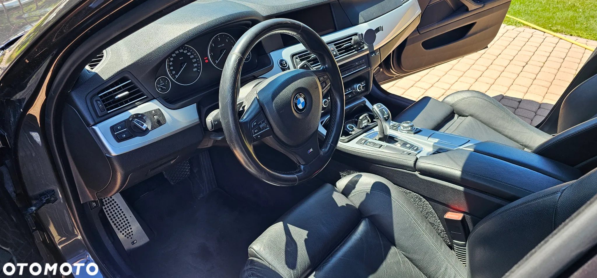 BMW Seria 5 520d Touring - 16