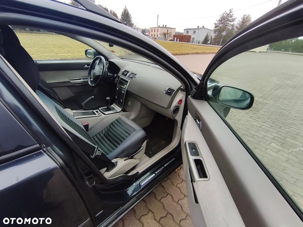 Volvo V50 2.0D DPF Momentum - 22