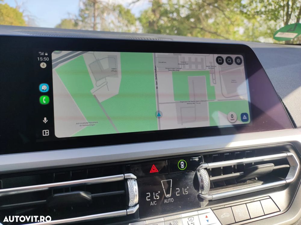 BMW Seria 3 320i Touring Aut. - 16