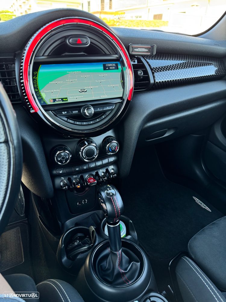 MINI 3 Portas John Cooper Works Aut. - 15