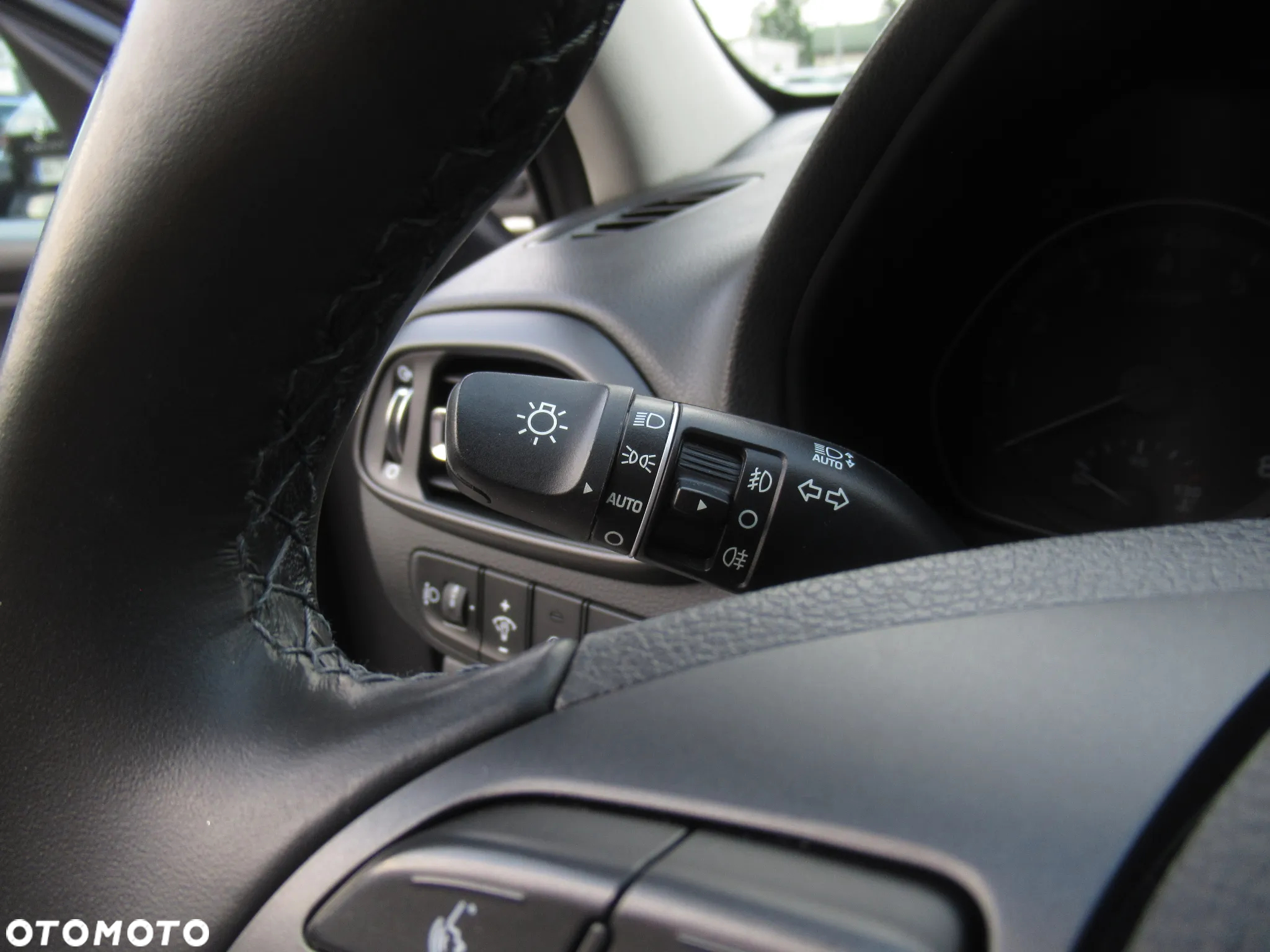 Hyundai i30 1.5 DPI Comfort - 13