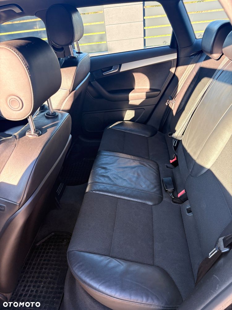 Audi A3 Sportback 2.0 TDI DPF S line Sportpaket - 7