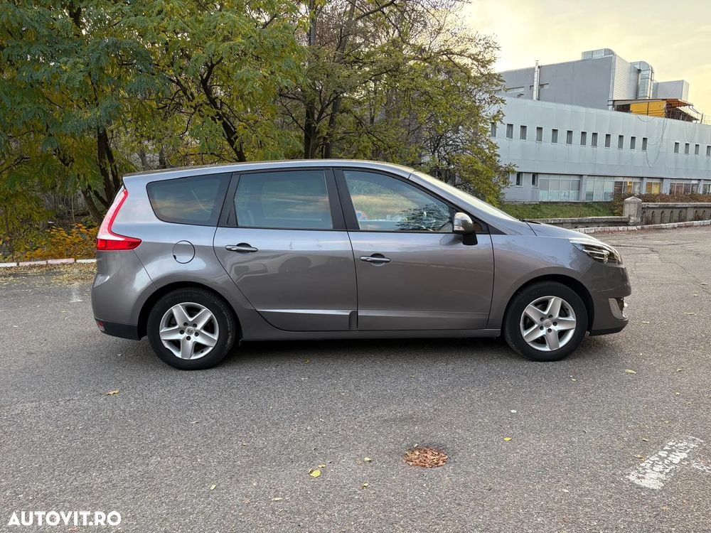 Renault Grand Scenic dCi 110 LIMITED - 3