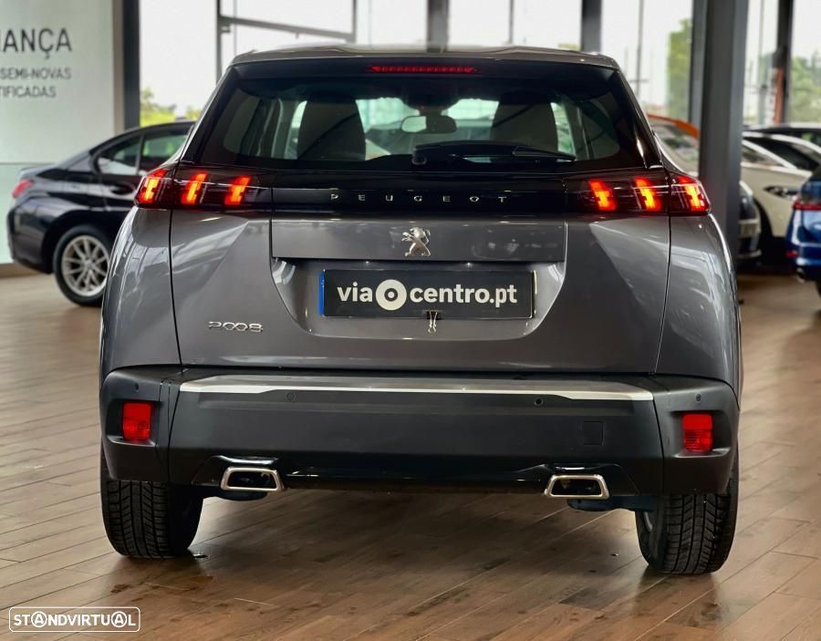 Peugeot 2008 1.2 PureTech Active Pack EAT8 - 6