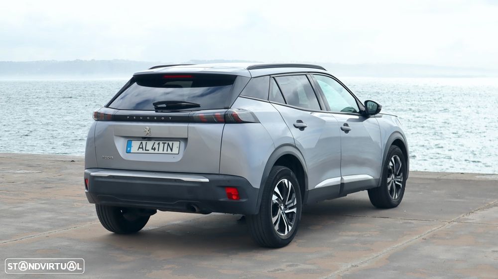 Peugeot 2008 PureTech 100 Allure - 17