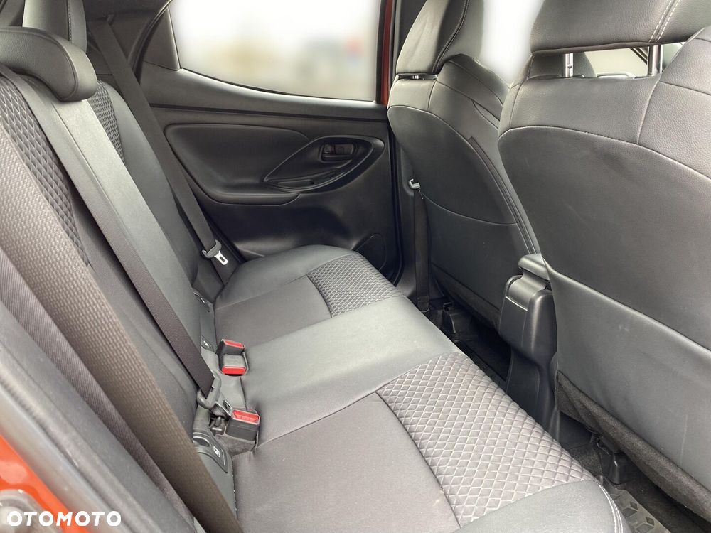 Toyota Yaris Hybrid 1.5 Selection Style - 14