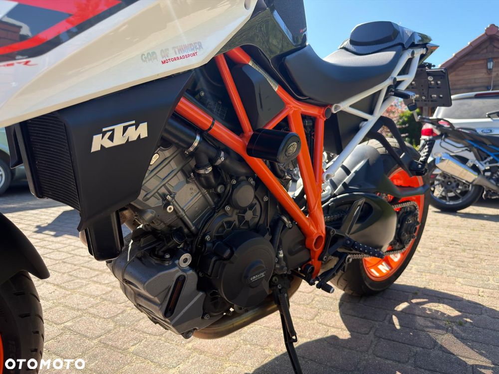 KTM Super Duke - 15