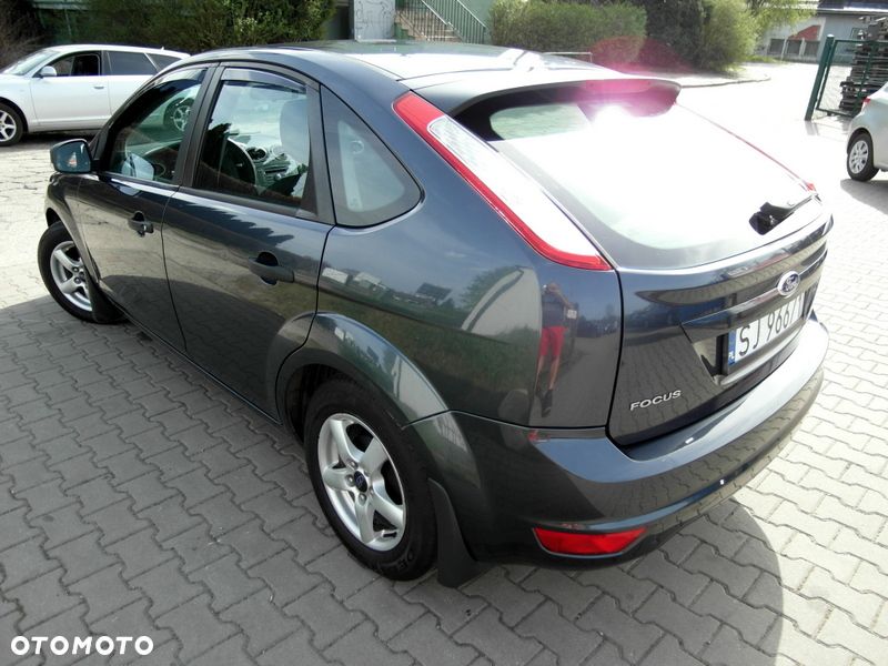 Ford Focus 1.6 Silver X - 2