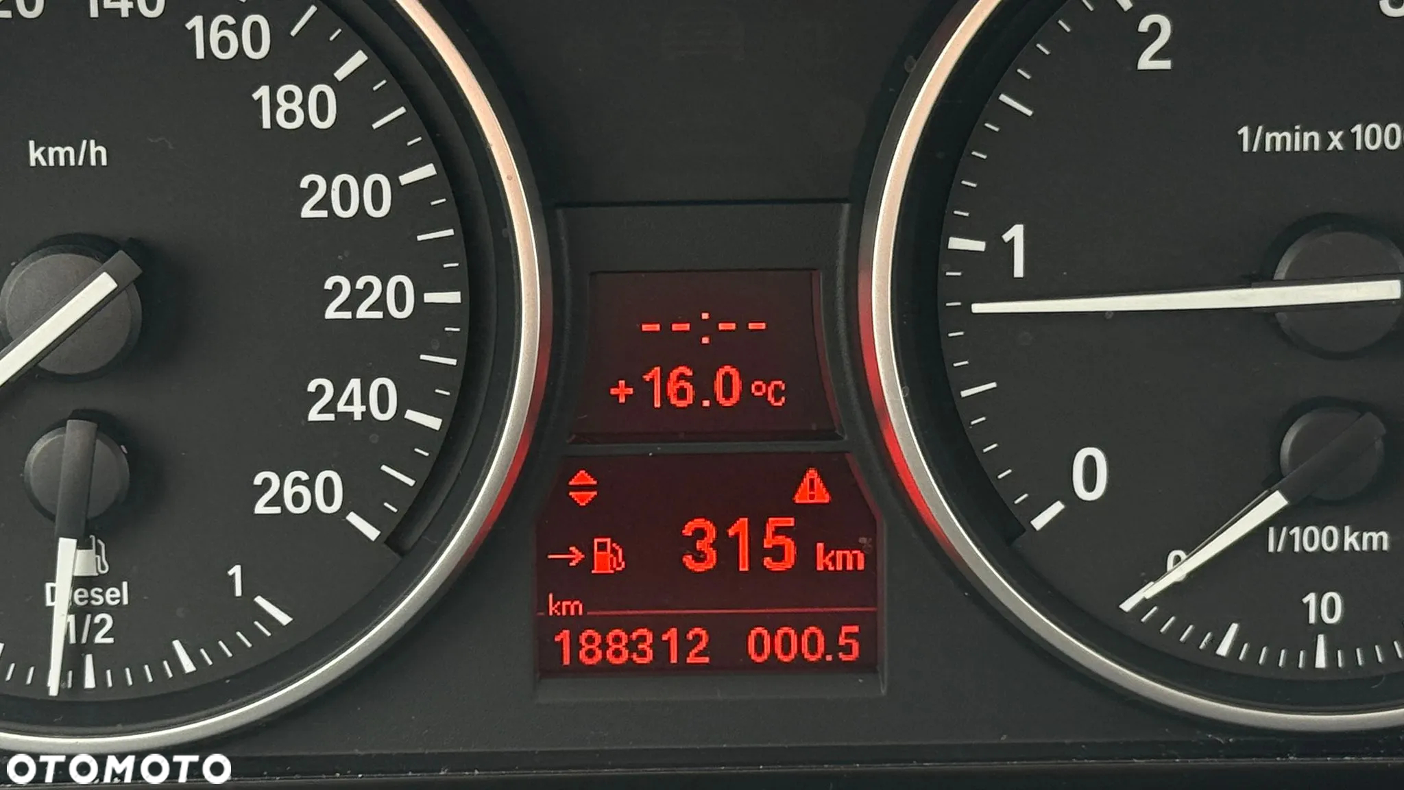 BMW X1 sDrive18d - 10