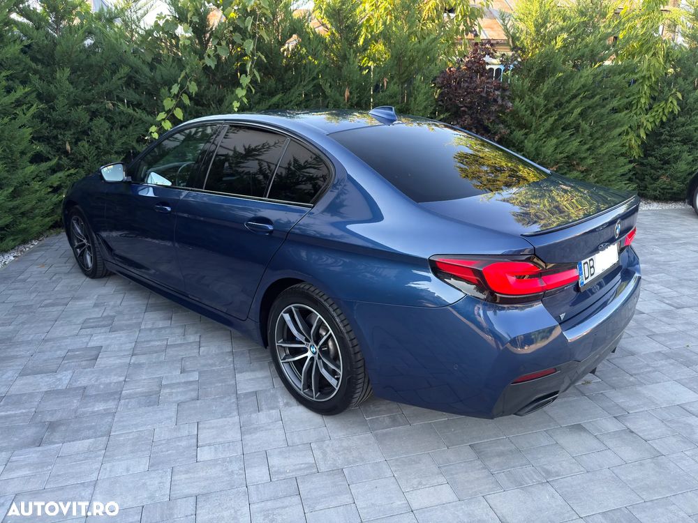 BMW Seria 5 520d Aut. M Sport Edition - 3